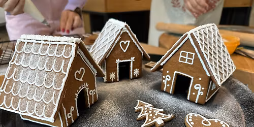 Prazni\u010dna delavnica za odrasle: \u010carobne medene hi\u0161ke