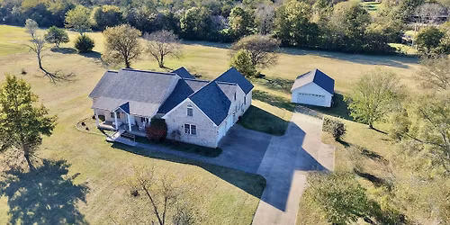 Brentwood TN AUCTION! Spacious Home & 4 Acres