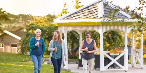 Unn deg et MELLOMROM - sikre deg plass