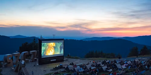 Kino plenerowe na poziomie 1000 w Szczyrku 