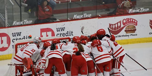 Wisconsin Badgers at Bemidji State Beavers Womens Hockey