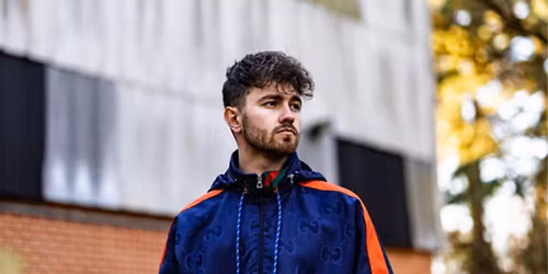 Wheats presents BOX RED