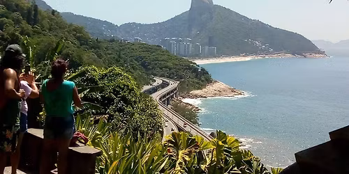 Mirantes Jo\u00e1 e Joatinga , banho de mar opcional .l