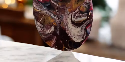 Paint Pouring Decorations 