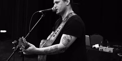 Zakk Grandahl LIVE at Back to Captains!