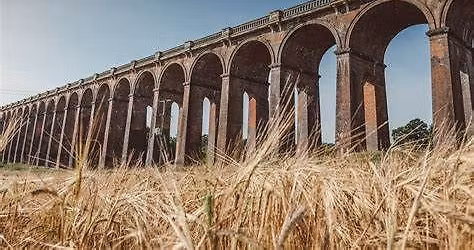 WALKING TOUR - Balcombe Viaduct - Ease Into The Ouse