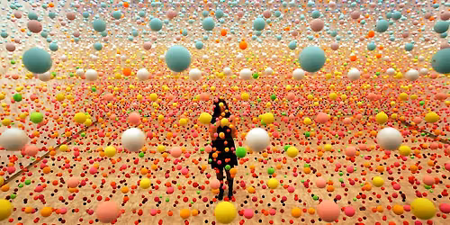 Nike Savvas - In Conversation
