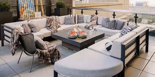 Gwen's Winter Curl & Chill