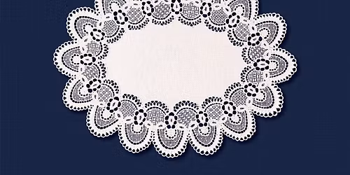 Vernis\u00e1\u017e v\u00fdstavy N\u011b\u017en\u00e1 kr\u00e1sa krajky