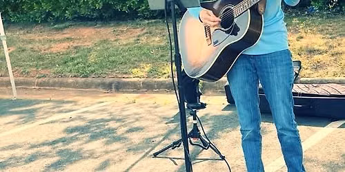 Laurie Blue at McLean Farmers Market
