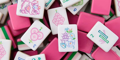 Mahjong Guided Play: Practice with an Instructor