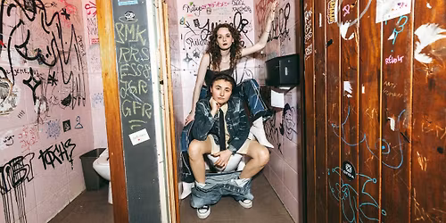 Kids With Buns in Bitterzoet