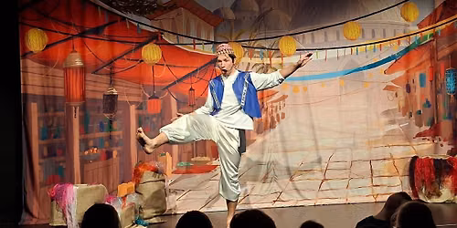 Dzieci\u0119ca Scena Teatralna: \u201eBa\u015b\u0144 tysi\u0105ca i jednej nocy\u201d