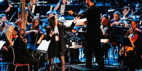 Pittsburgh Symphony Orchestra - It's a Wonderful Life at Pittsburgh Symphony Heinz Hall