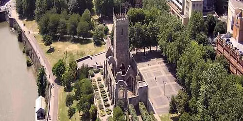 Bristol Audio Tour: Bristol's Timeless Landmarks Audio Odyssey