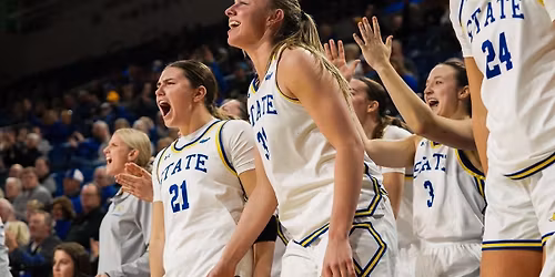 Parking South Dakota State Jackrabbits at Kansas City Roos Womens Basketball