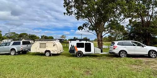 Australia Day Teardrop Show