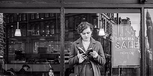 Edinburgh Street Photography Course (Group max 6 people)