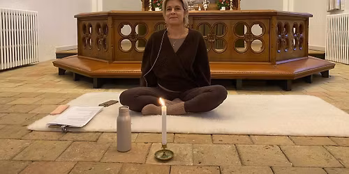 Kirkeyoga og b\u00f8n