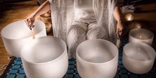 \ud83e\uddd8\u200d\u2640\ufe0f J\u00f3ga Nidr\u00e1 \u2013 J\u00f3gikus M\u00e9ly Relax\u00e1ci\u00f3 \u2728 Kvarckrist\u00e1ly hangt\u00e1lak k\u00eds\u00e9ret\u00e9ben \u2728