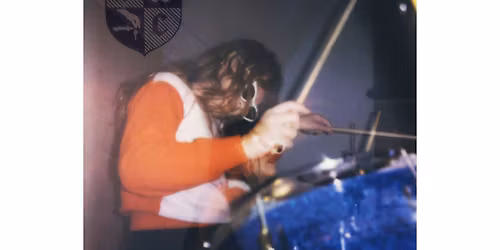 Snocaps with Cloakroom (17+)