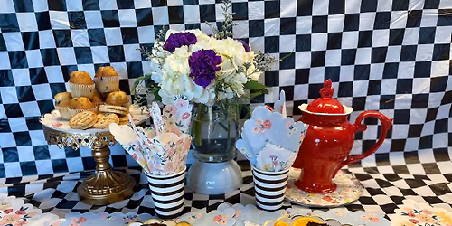 Mother\/Daughter Mad Hatter Tea