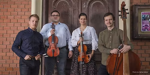 Zo\u00eb Aqua and Her Transylvanian String Band \u2013 In a Sea of Stars