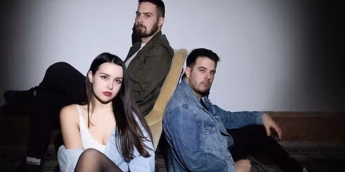 Chowteez @ L\u00e1mp\u00e1s 