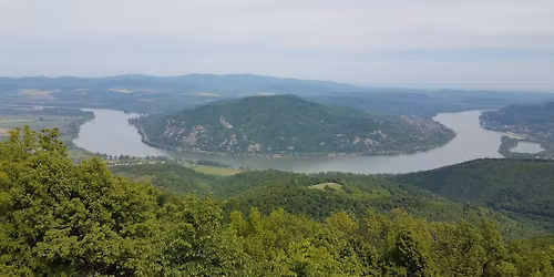 K\u00e9tnapos, h\u00e1tizs\u00e1kos pilisi v\u00e1ndorl\u00e1s (NEH\u00c9Z\/HARD)