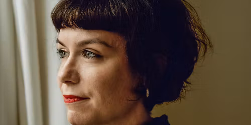 SARAH LORENZ LESUNG: "Mit dir, da m\u00f6chte ich im Himmel Kaffee trinken" & Midissage