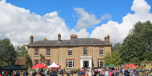 Towersey Manor Fete
