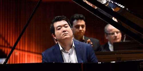 Los Angeles Philharmonic: Lorenzo Viotti & Lisa Batiashvili - Rachmaninoff & Szymanowski