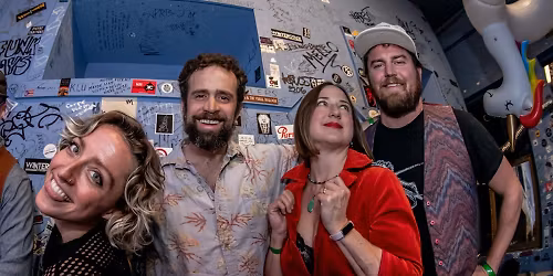 Pixie and The Partygrass Boys, Bronwyn Keith-Hynes in Seattle