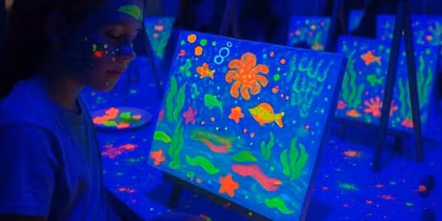 PINTA LUZ \u2013 Taller de pintura ne\u00f3n para ni\u00f1os y familias