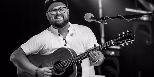Friday Night Live Lounge with Jonny Moody