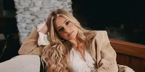 Erin Kinsey in Dublin