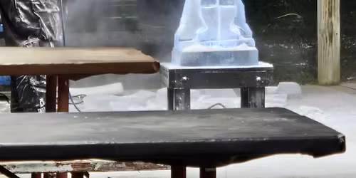 Ice Carving \/ Holiday Craft Show