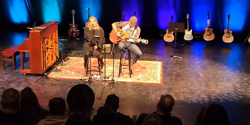 The Neighborhood @Urban Vines