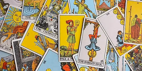 TALLER: APRENDE A LEER, TIRAR E INTERPRETAR EL TAROT