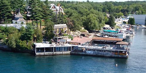 Alexandria Bay at Bonnie Castle!