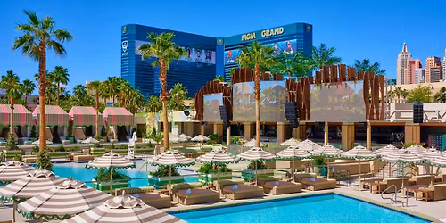 MGM GRAND POOL