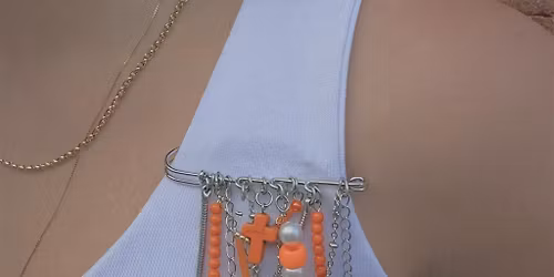 King\u2019s Day Special: Beaded Brooch