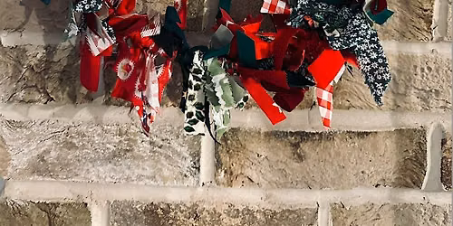 A Sustainable Christmas: Rag Wreath Making