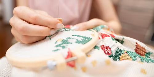 Holiday Hoopla: Cross-Stitch Hoop Art