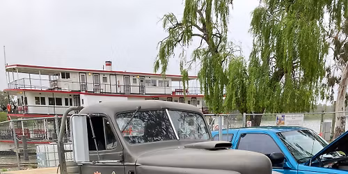 Cars and Coffee by the River at Mannum