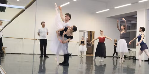 AVE BOHEMIA CHRISTMAS 2025 intensive workshop classical dance