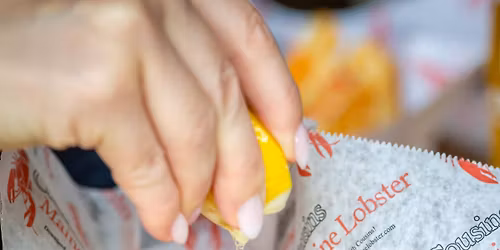 Cousins Maine Lobster in Livermore, SF Premium Outlets