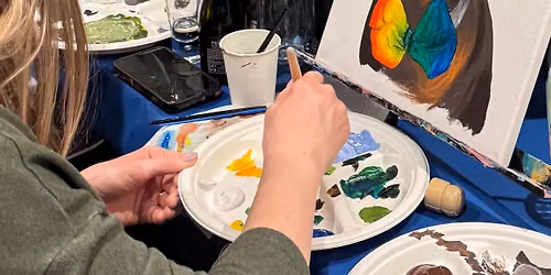 Cocktails & Canvas - Paint your own pet