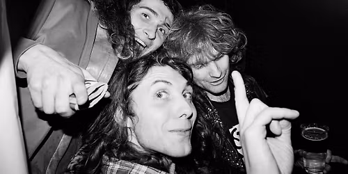 THE LOVE BUZZ + DOLLHOUSE DRAMA | MUSICON, DEN HAAG