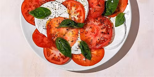 Hands-On: Mozzarella and Caprese Salad